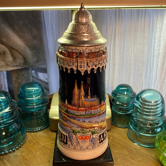 Vintage King Western Germany Beer Stein-w-Petwer Lid! - Picture 2 of 11